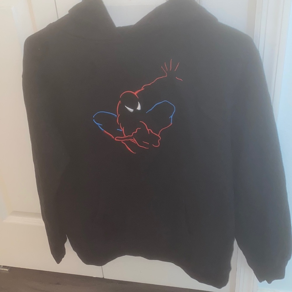 Universal studios black Spider-Man sweatshirt kids